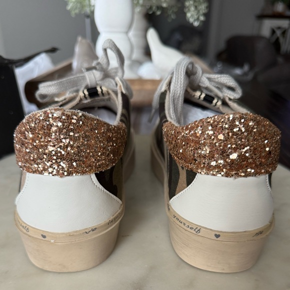 ShuShop Reba Camo Sneakers New in Box - Picture 7 of 10